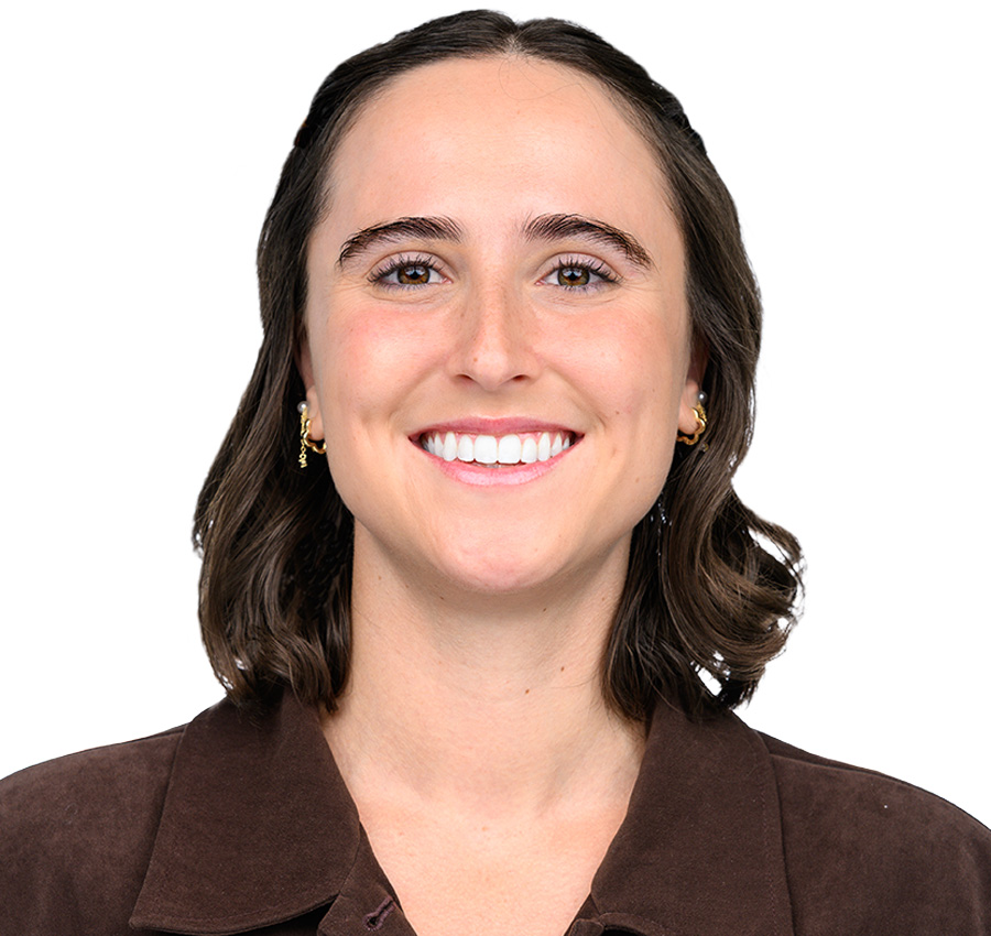 Toma, Maddie 900 x 850